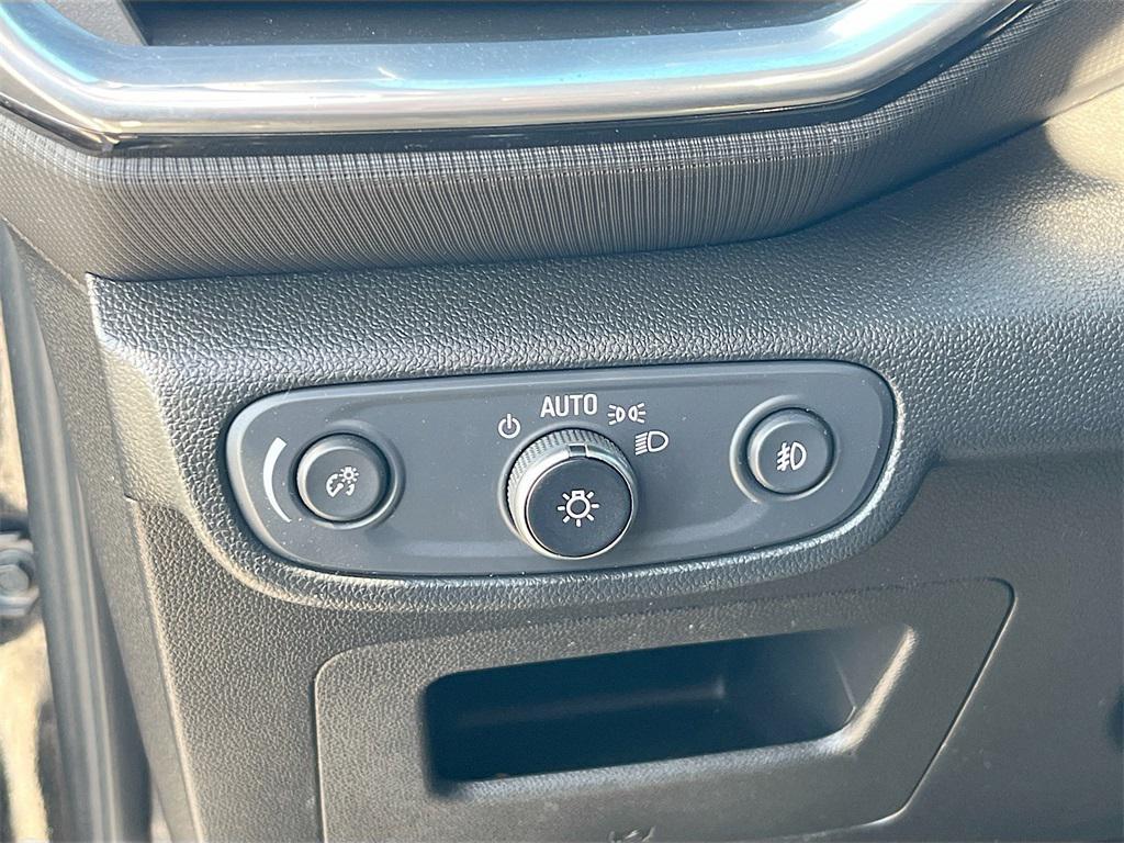 used 2021 Chevrolet TrailBlazer car, priced at $15,800