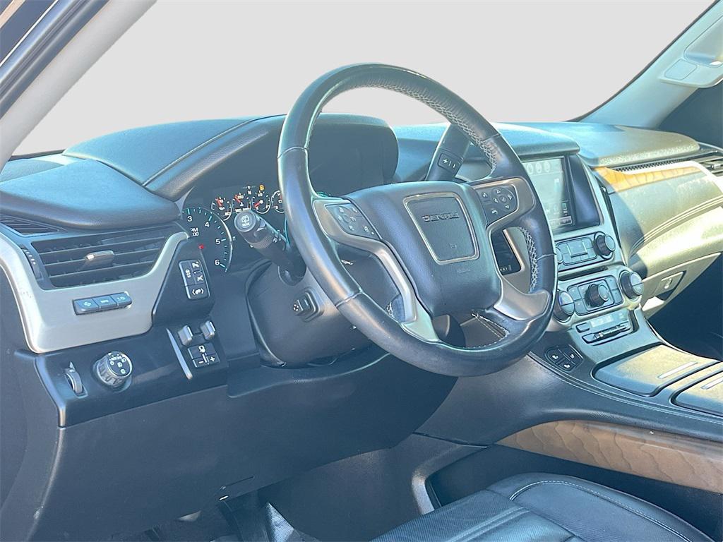 used 2020 GMC Yukon car, priced at $34,800