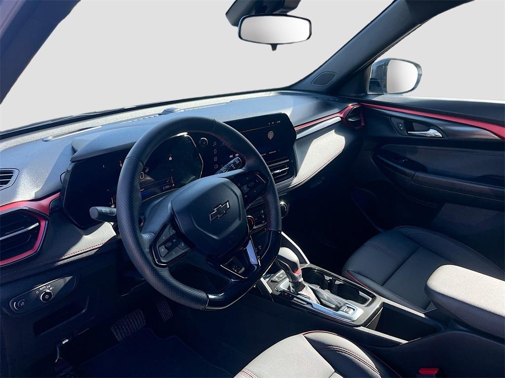 used 2025 Chevrolet TrailBlazer car, priced at $22,700