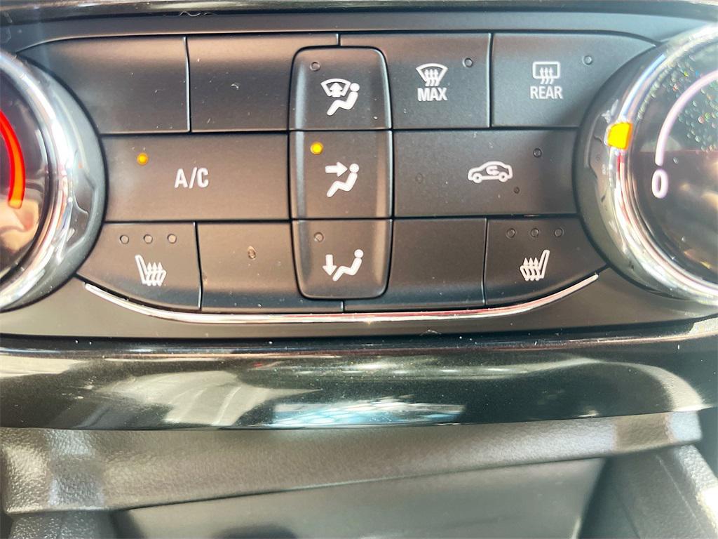 used 2025 Chevrolet TrailBlazer car, priced at $22,700