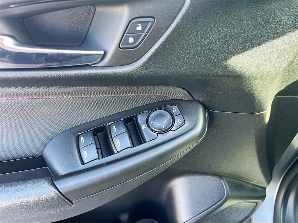 used 2025 Chevrolet TrailBlazer car, priced at $22,700