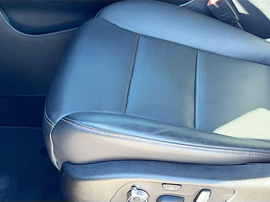 used 2023 Cadillac XT4 car, priced at $25,000