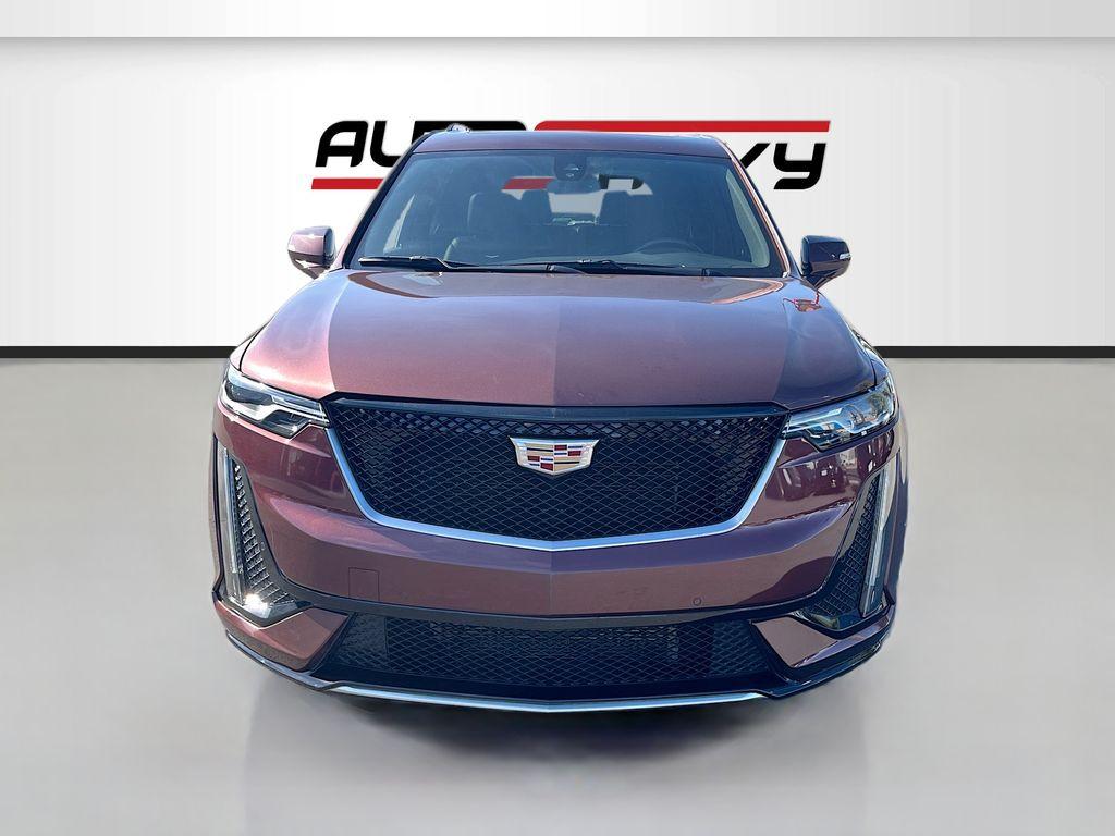 used 2022 Cadillac XT6 car, priced at $28,800