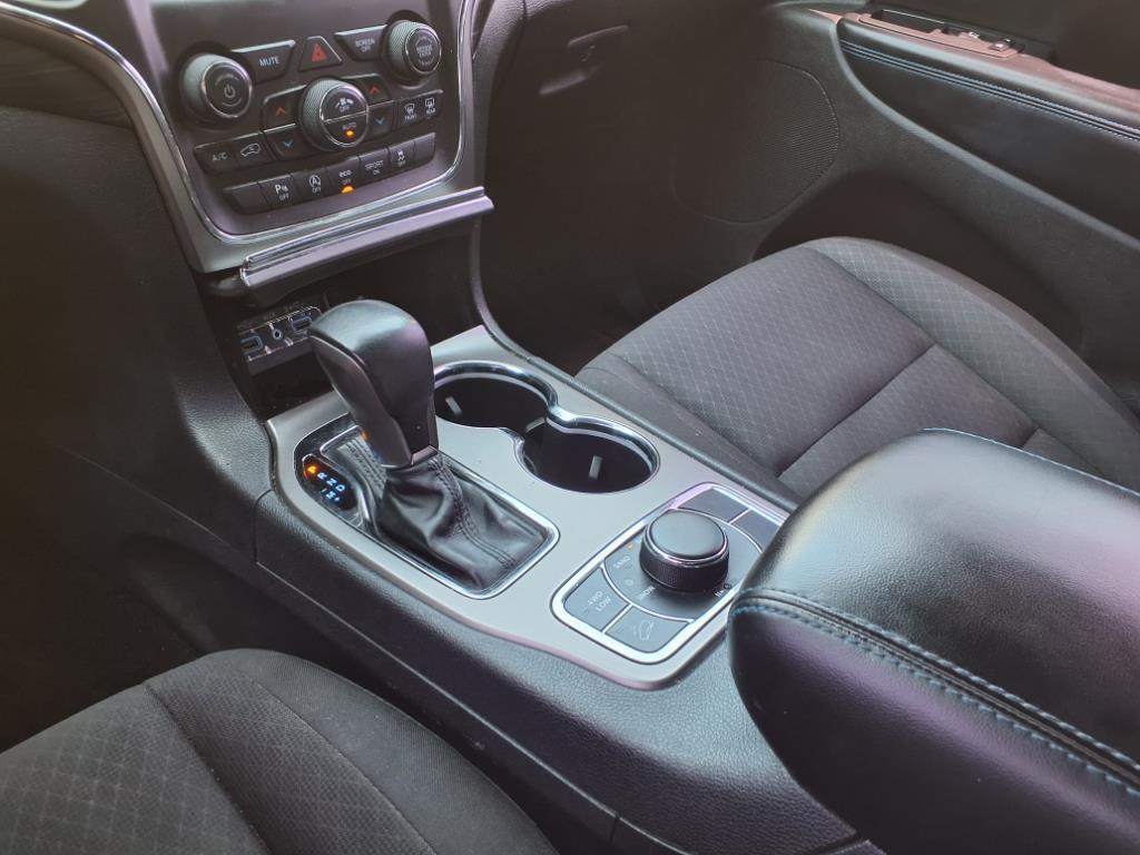 used 2019 Jeep Grand Cherokee car, priced at $17,000