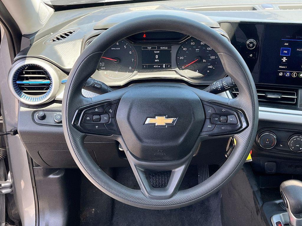 used 2025 Chevrolet Trax car, priced at $18,700