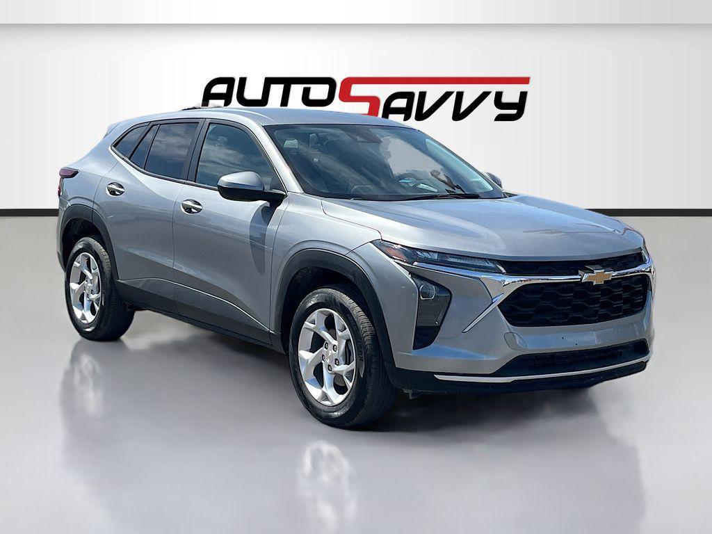 used 2025 Chevrolet Trax car, priced at $18,700