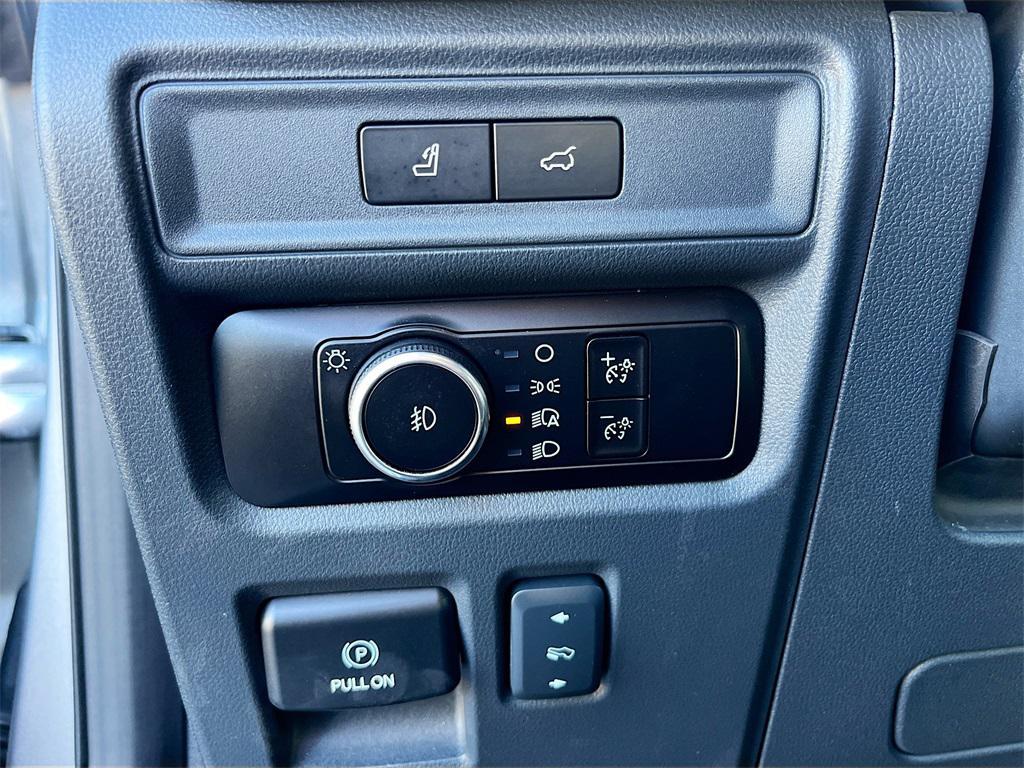 used 2023 Ford Expedition Max car, priced at $35,900