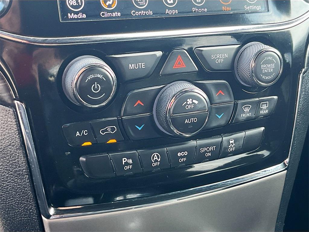 used 2021 Jeep Grand Cherokee car, priced at $19,500