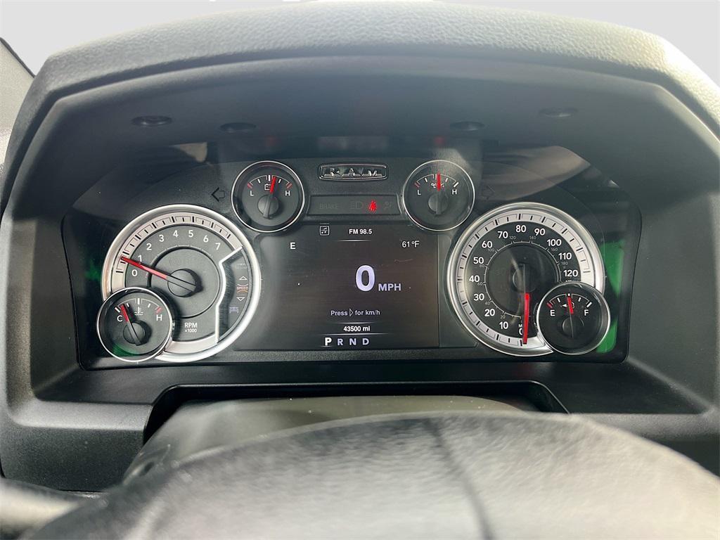 used 2021 Ram 1500 Classic car, priced at $23,600