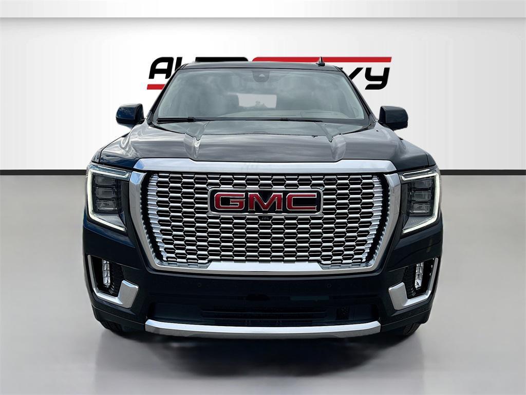 used 2022 GMC Yukon XL car, priced at $51,600