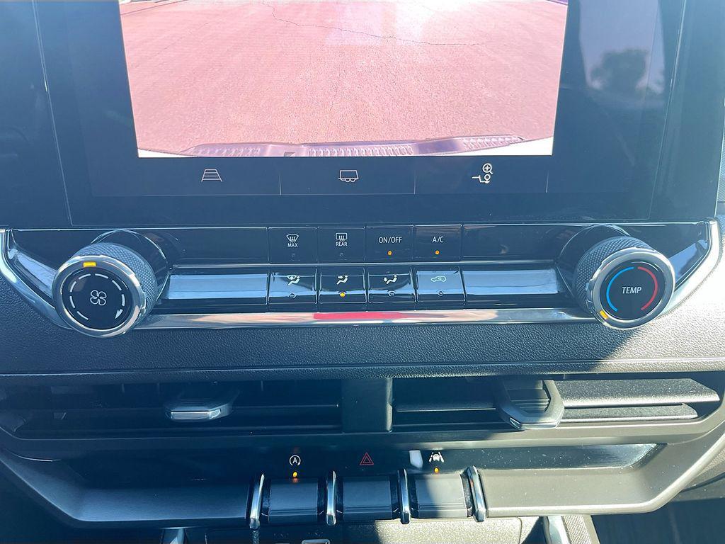 used 2025 Chevrolet Colorado car, priced at $30,900