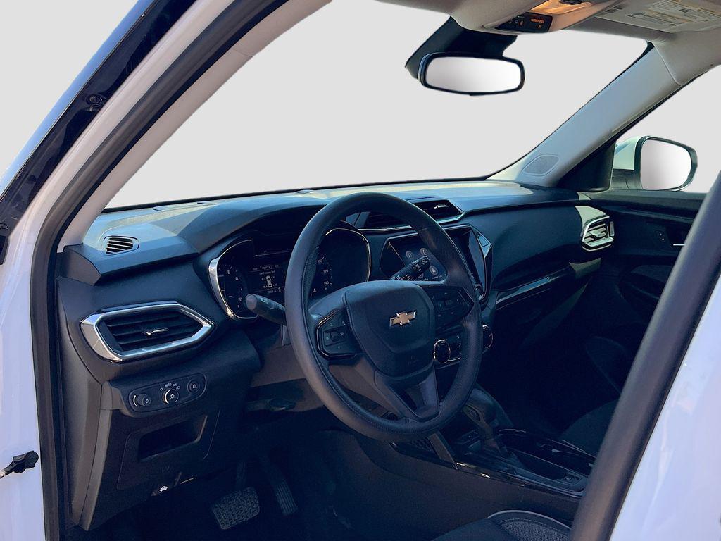 used 2021 Chevrolet TrailBlazer car, priced at $15,400