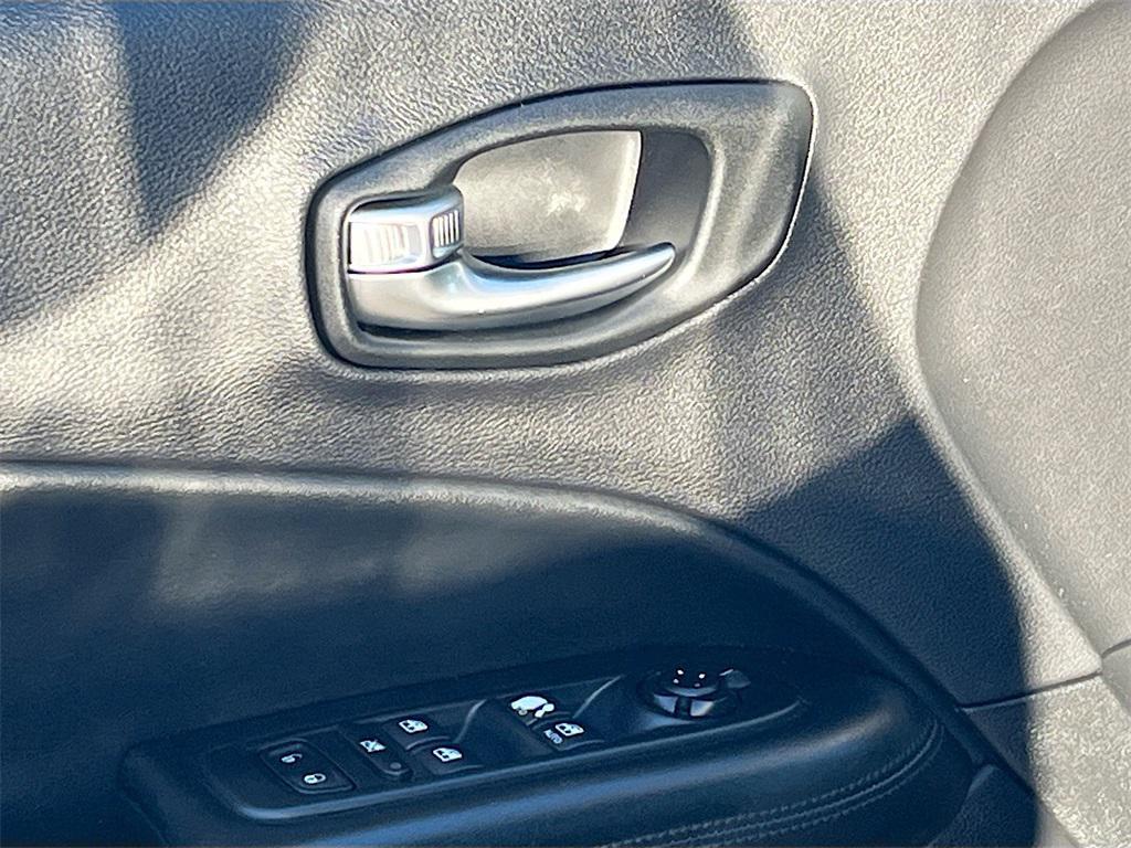 used 2020 Jeep Compass car, priced at $14,700