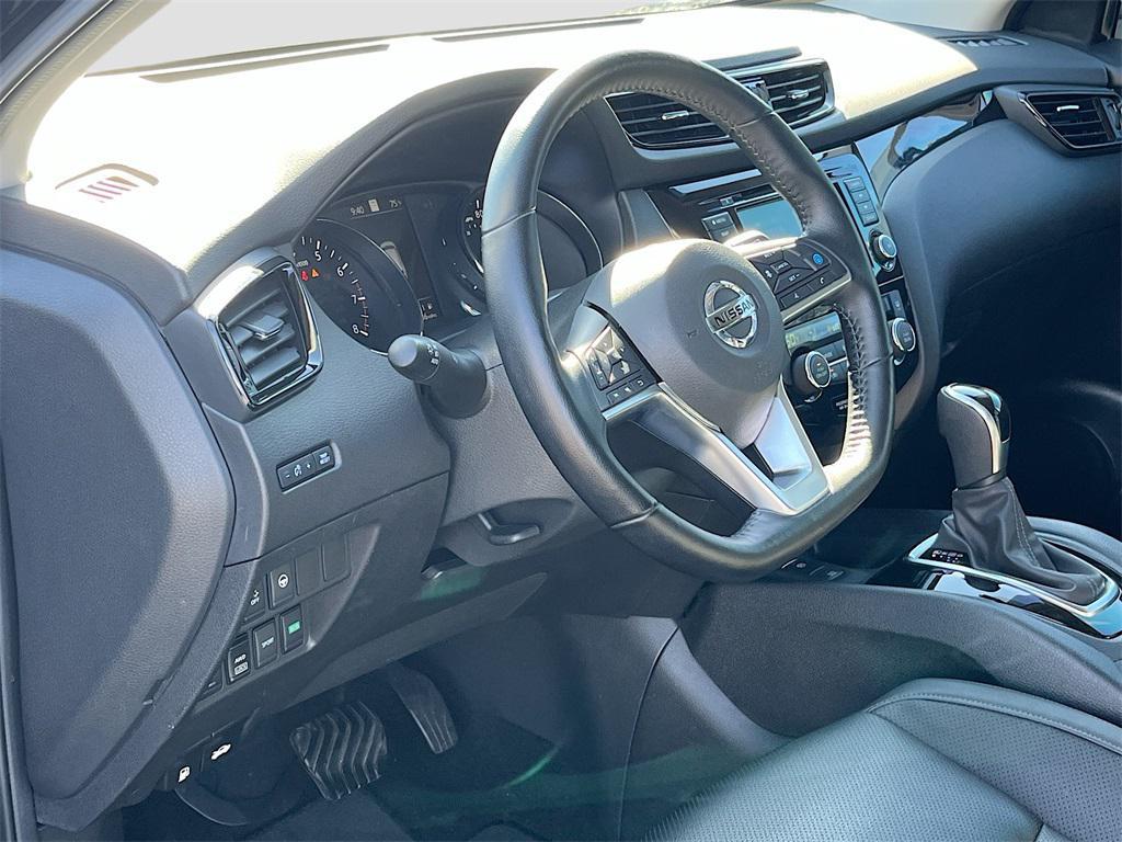 used 2022 Nissan Rogue Sport car, priced at $18,700