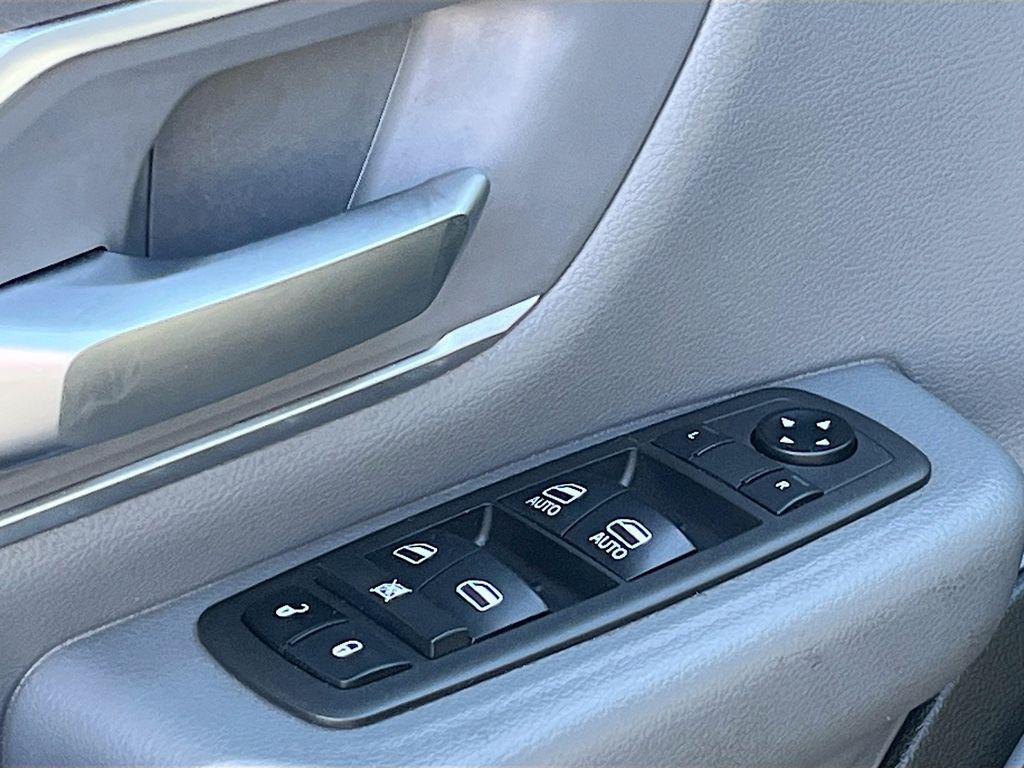 used 2021 Ram 1500 car, priced at $26,100