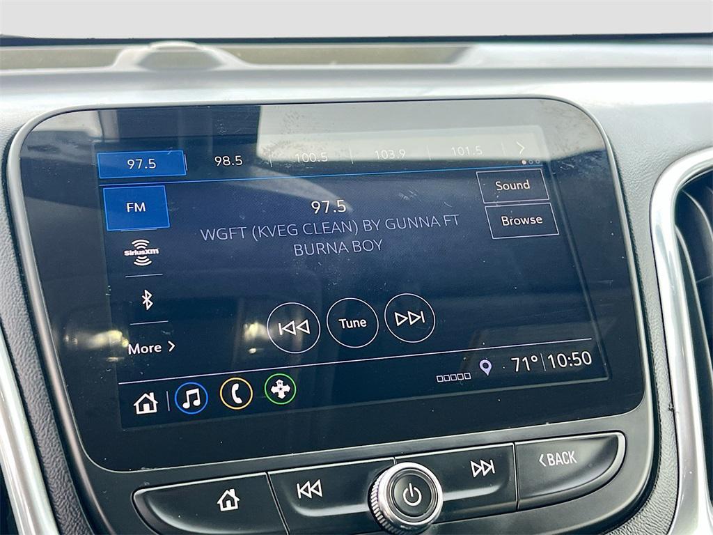 used 2020 Chevrolet Equinox car, priced at $15,300