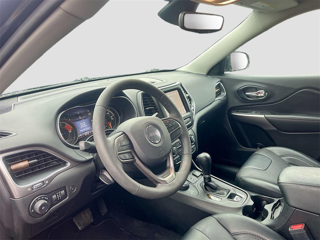 used 2022 Jeep Cherokee car, priced at $18,400