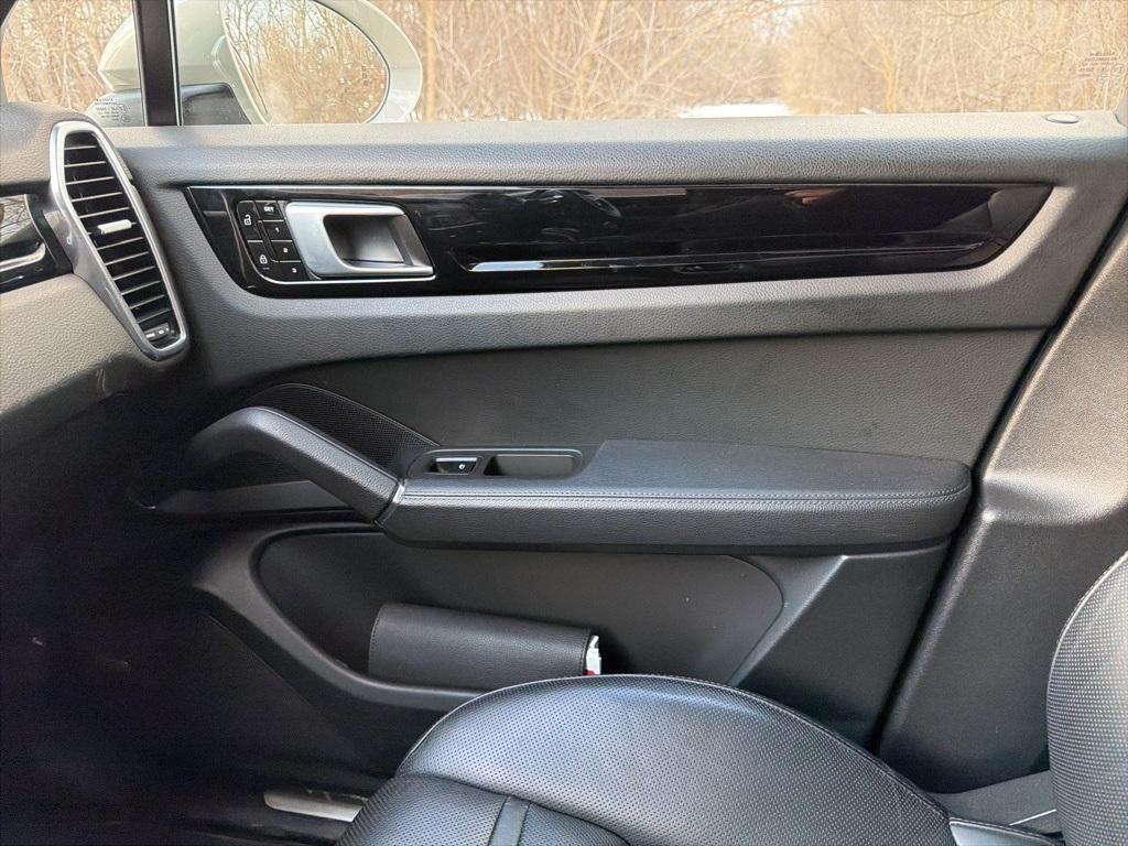 used 2020 Porsche Cayenne car, priced at $45,910