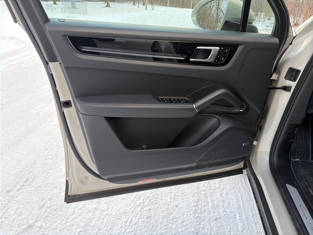 used 2020 Porsche Cayenne car, priced at $45,910