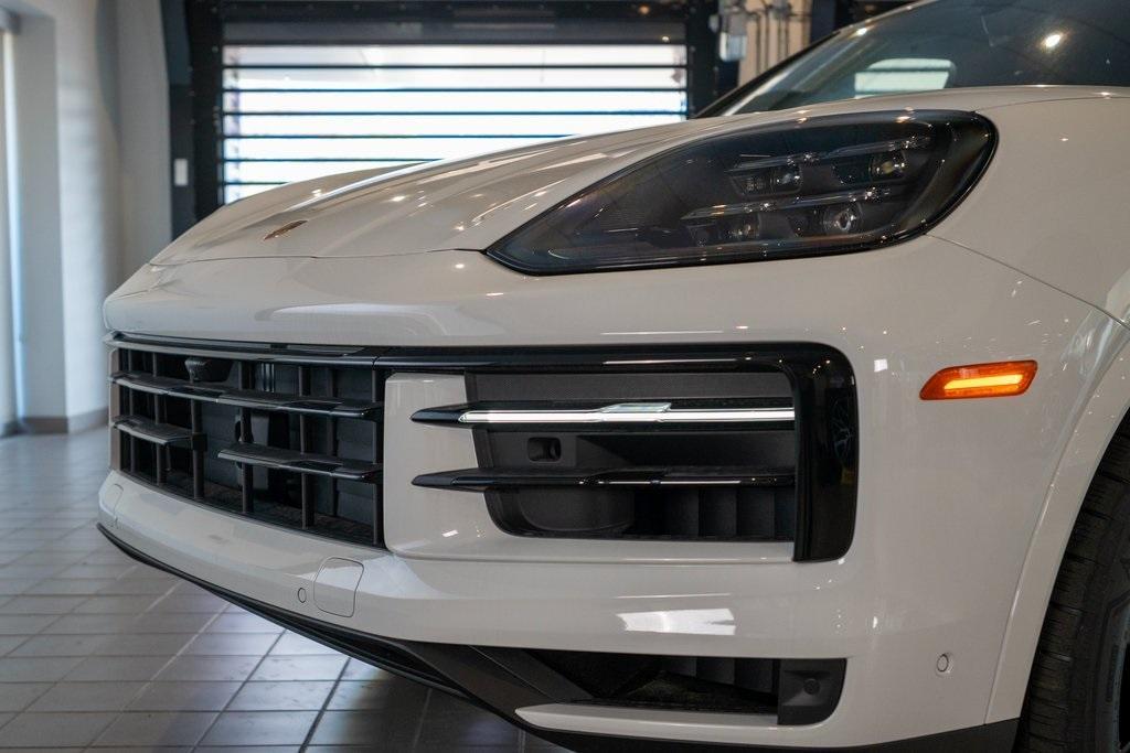 new 2025 Porsche Cayenne car, priced at $108,955