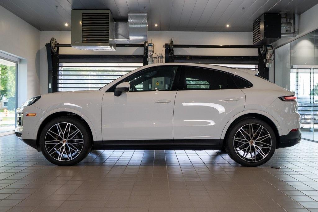new 2025 Porsche Cayenne car, priced at $107,775