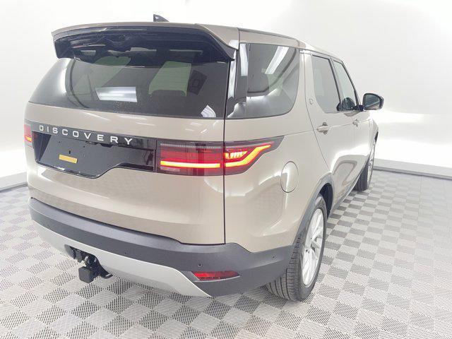 new 2026 Land Rover Discovery car, priced at $66,626