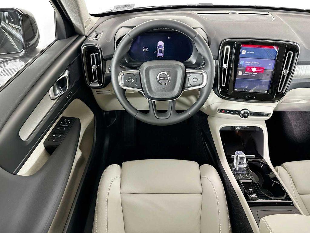 used 2025 Volvo XC40 car, priced at $40,700
