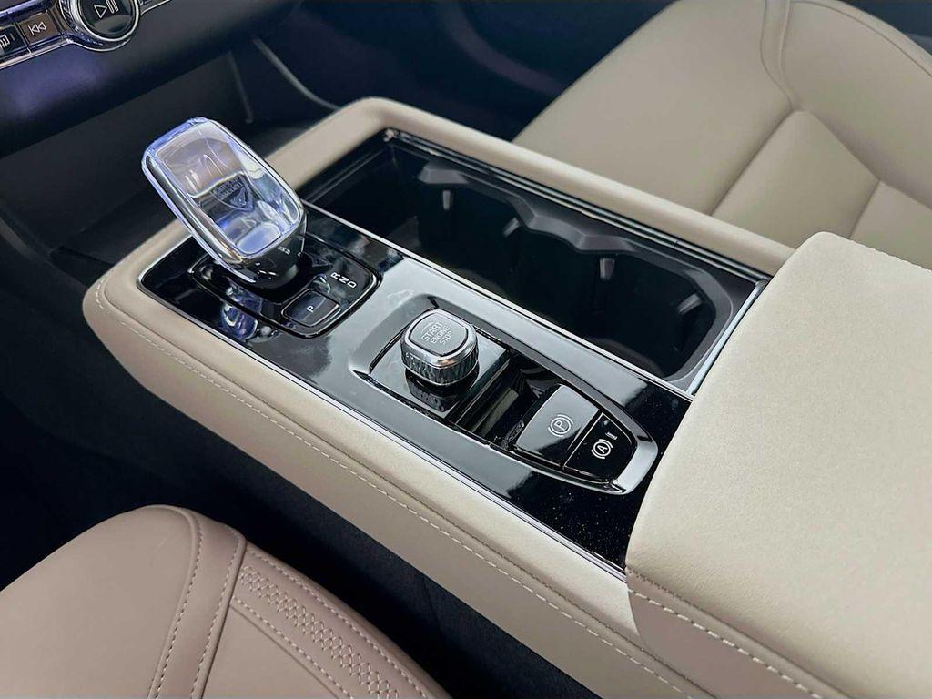 new 2026 Volvo XC90 car, priced at $62,345