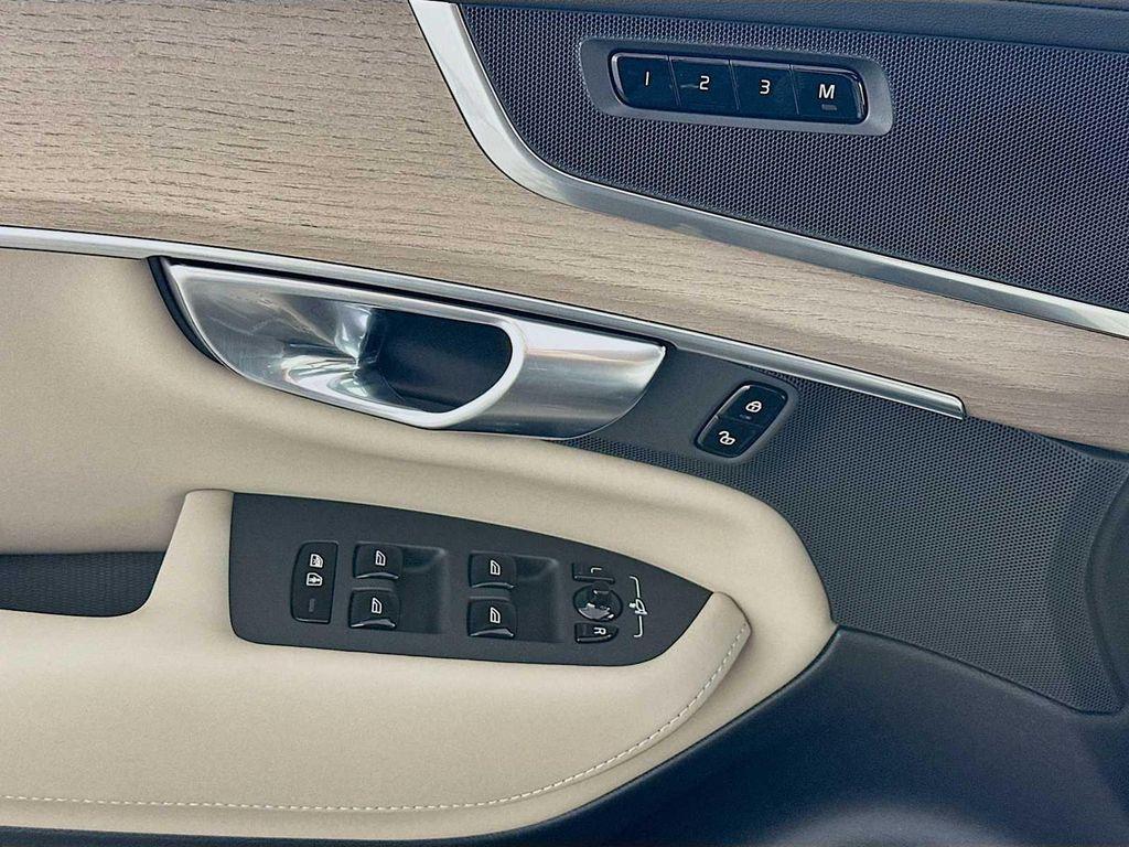 new 2026 Volvo XC90 car, priced at $62,345
