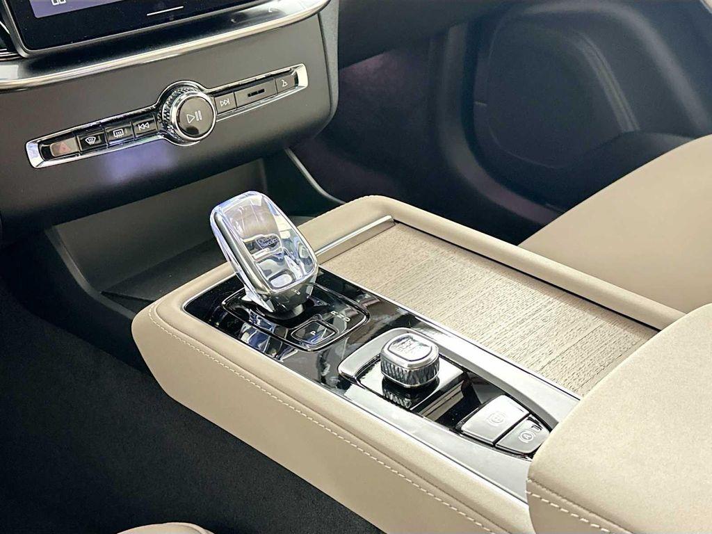 new 2026 Volvo XC90 Plug-In Hybrid car, priced at $81,875