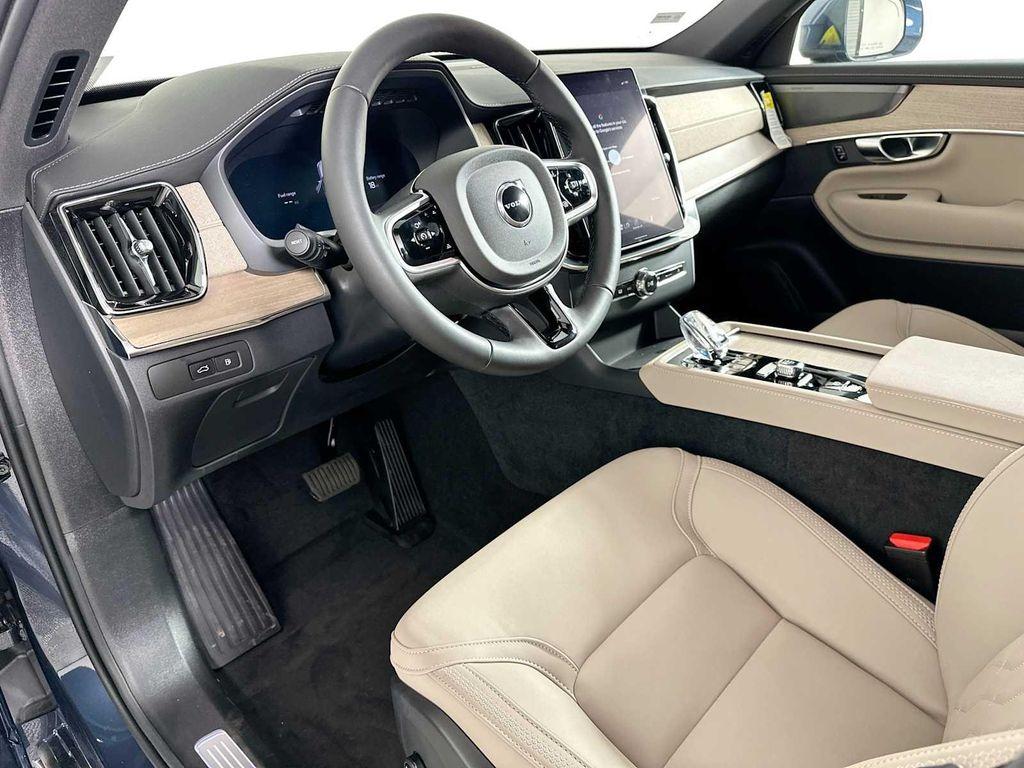 new 2026 Volvo XC90 Plug-In Hybrid car, priced at $81,875