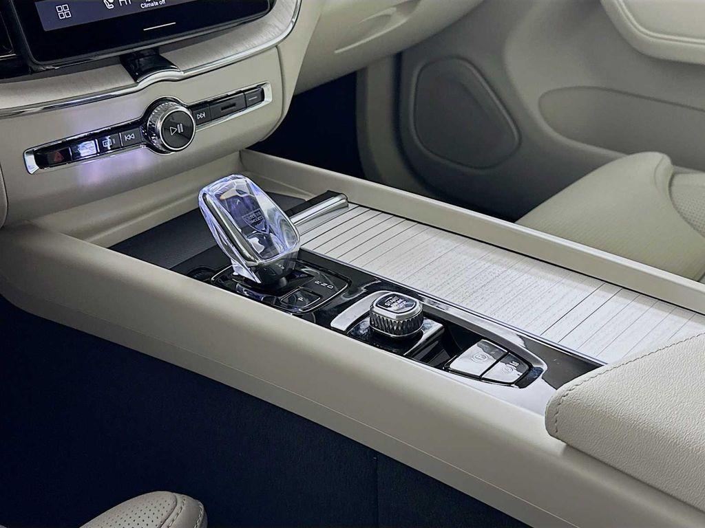 new 2026 Volvo XC60 car, priced at $64,375
