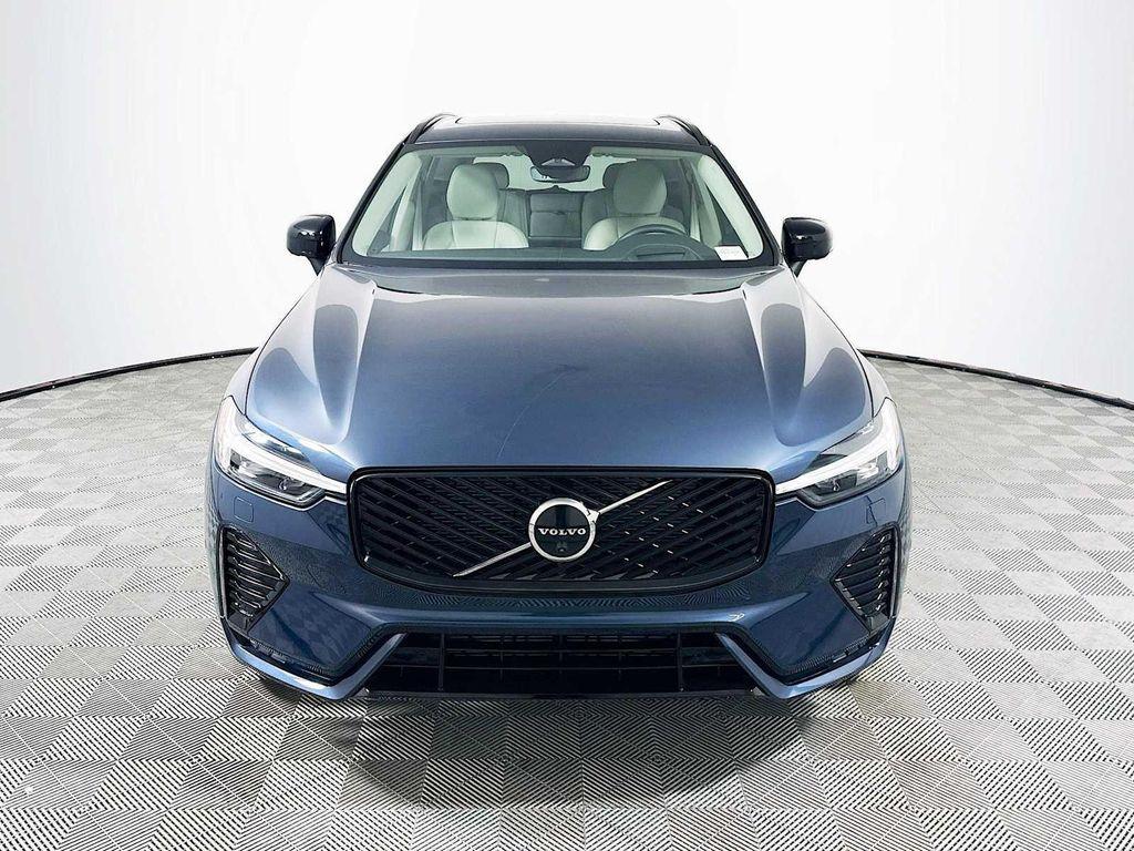 new 2026 Volvo XC60 car, priced at $64,375