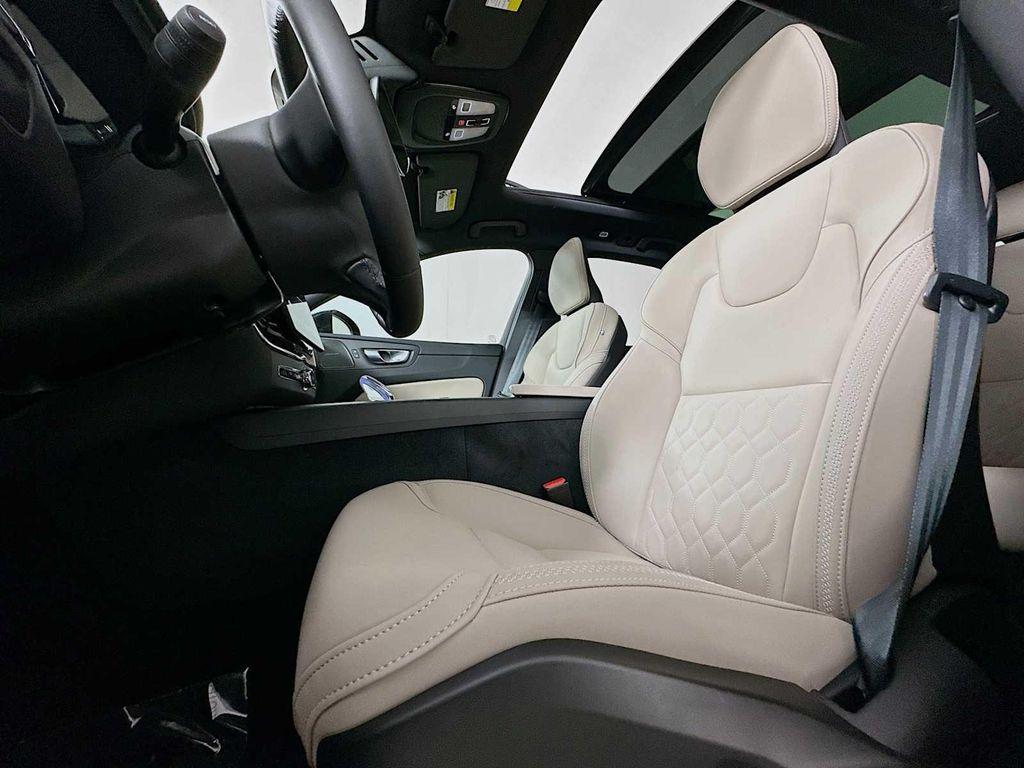 new 2026 Volvo XC60 car, priced at $58,185