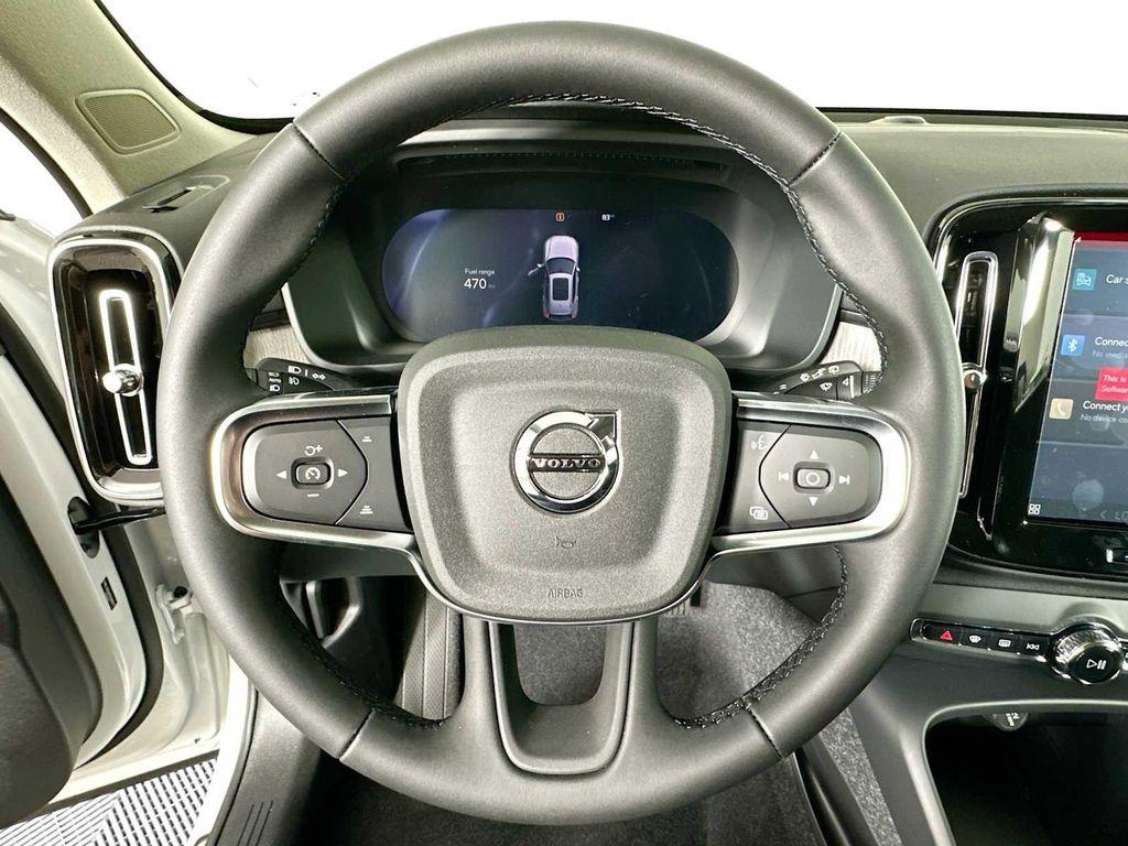 used 2025 Volvo XC40 car, priced at $36,400