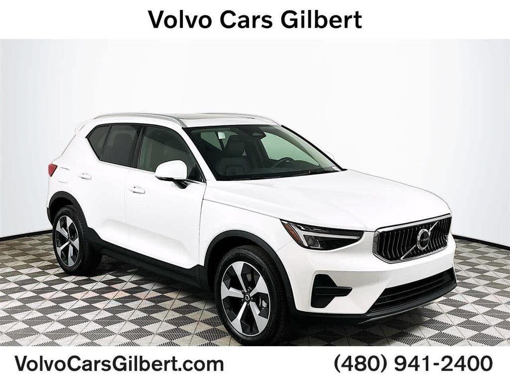 used 2025 Volvo XC40 car, priced at $38,500