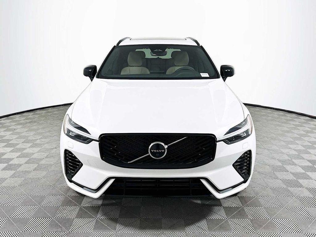 new 2026 Volvo XC60 Plug-In Hybrid car, priced at $70,010