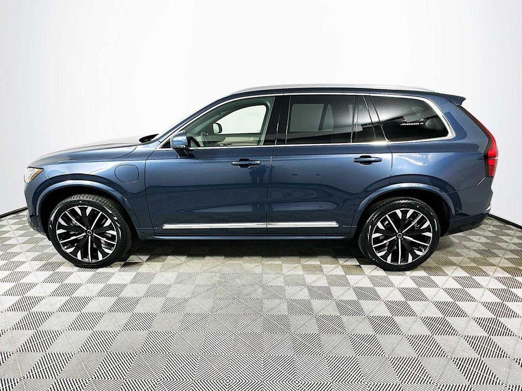 new 2026 Volvo XC90 Plug-In Hybrid car, priced at $81,875