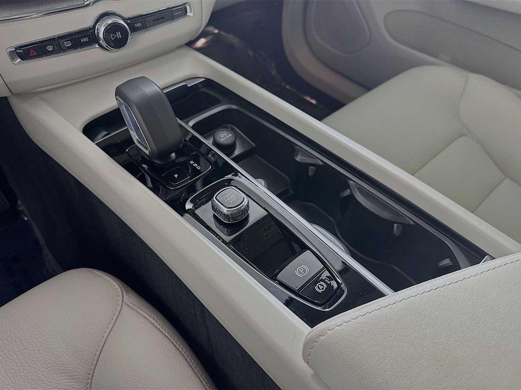 used 2025 Volvo XC60 car, priced at $46,200
