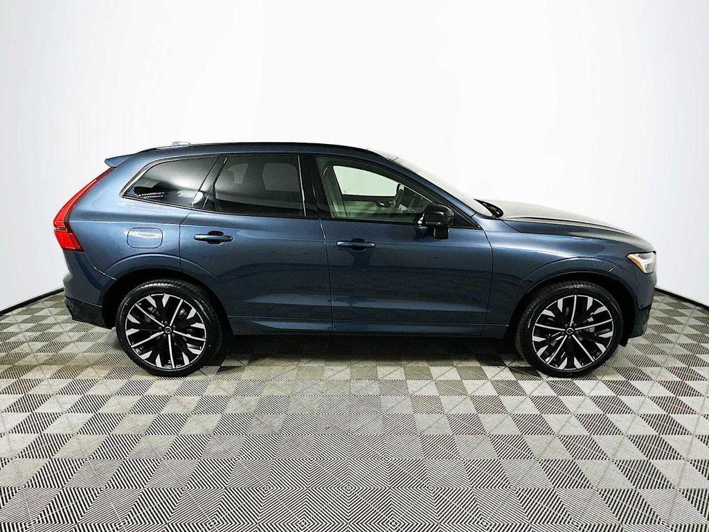 new 2026 Volvo XC60 car, priced at $63,965