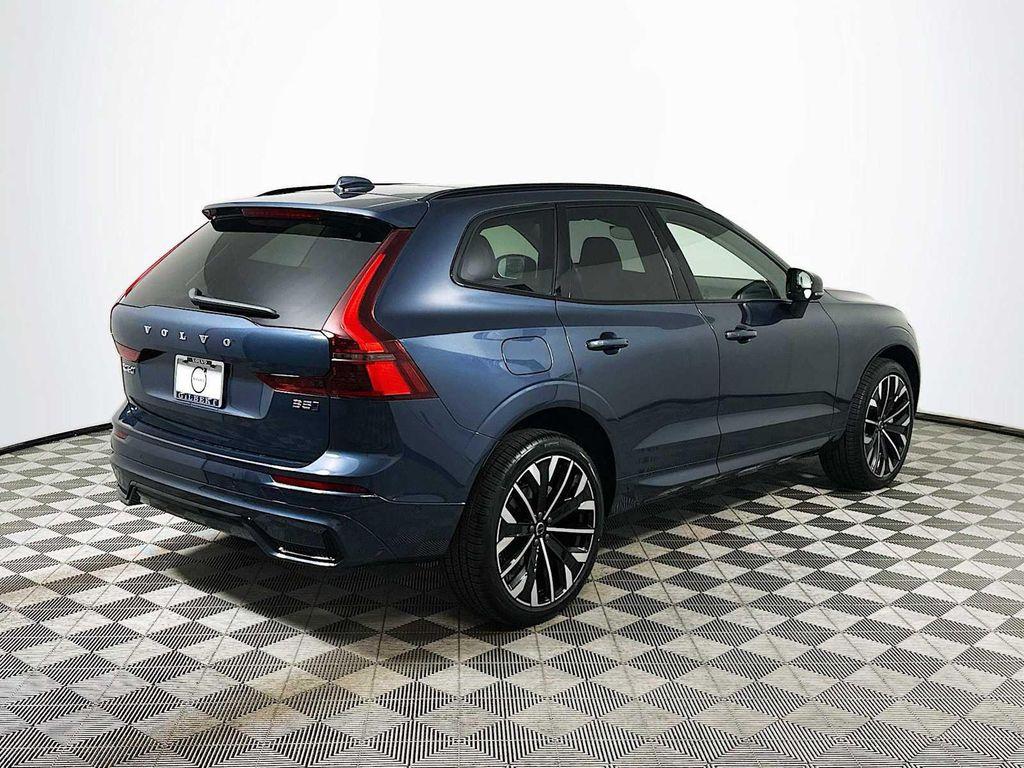 new 2026 Volvo XC60 car, priced at $63,965