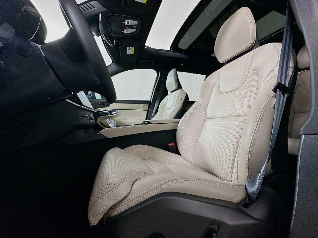 new 2026 Volvo XC90 Plug-In Hybrid car, priced at $85,745