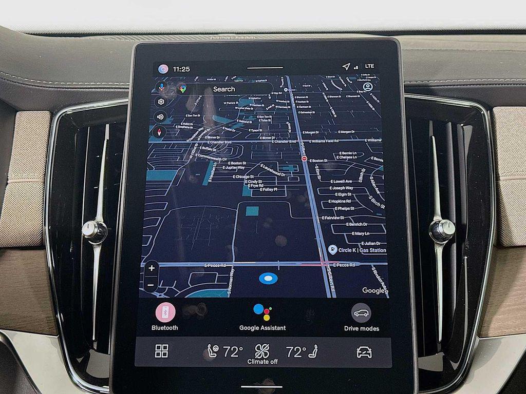 new 2026 Volvo XC90 Plug-In Hybrid car, priced at $85,745