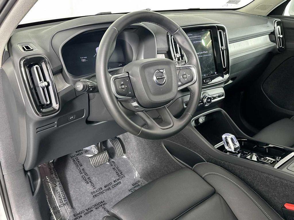 used 2025 Volvo XC40 car, priced at $34,800