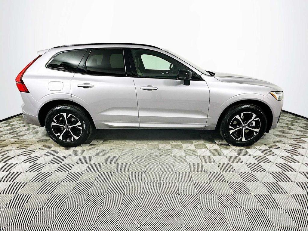 new 2026 Volvo XC60 car, priced at $51,435