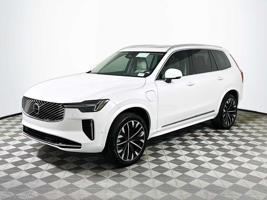 new 2026 Volvo XC90 Plug-In Hybrid car, priced at $85,745