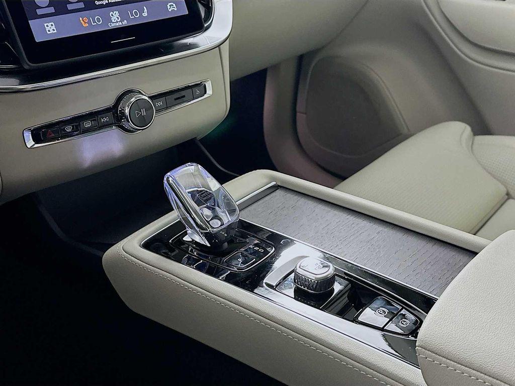 new 2026 Volvo XC90 Plug-In Hybrid car, priced at $85,745