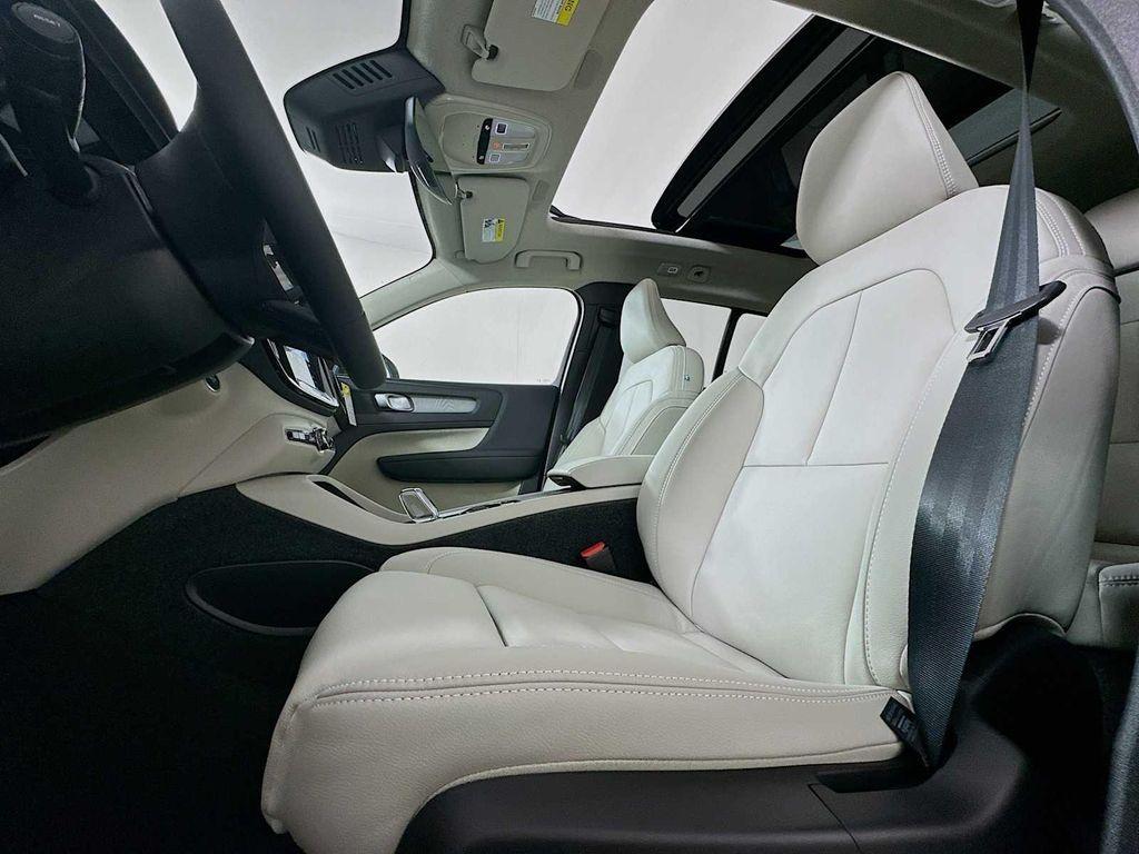 new 2026 Volvo XC40 car, priced at $50,600