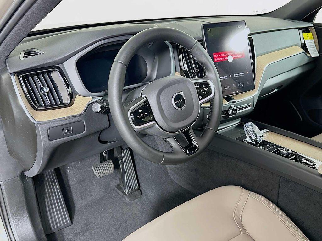 new 2026 Volvo XC60 car, priced at $58,105