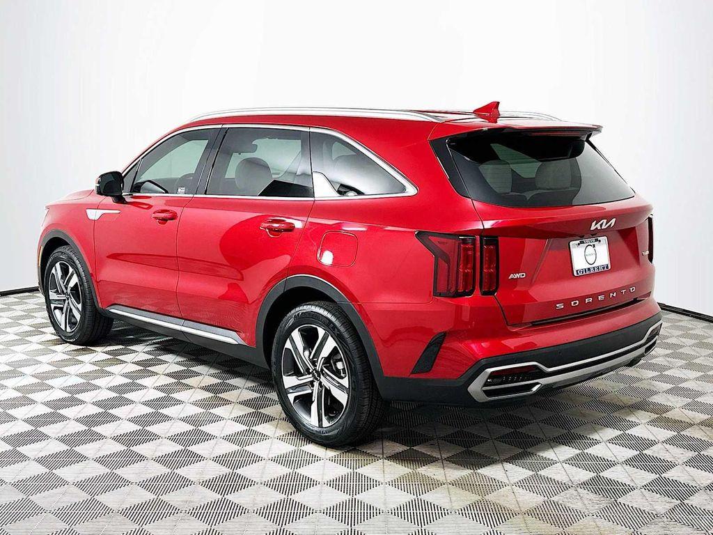 used 2022 Kia Sorento Plug-In Hybrid car, priced at $23,900